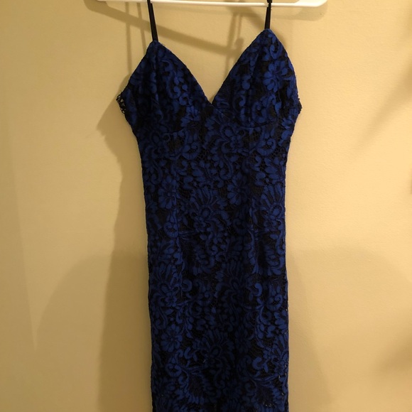 Bardot- navy blue lace sheath dress. Size 4 - Picture 1 of 3